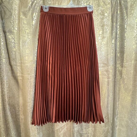 H&M Copper Satin Pleated Accordion Midi Skirt NWT Size 4 Small - Picture 1 of 8